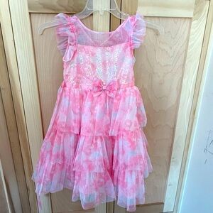 Girls size 6 dress- great for Holidays!
